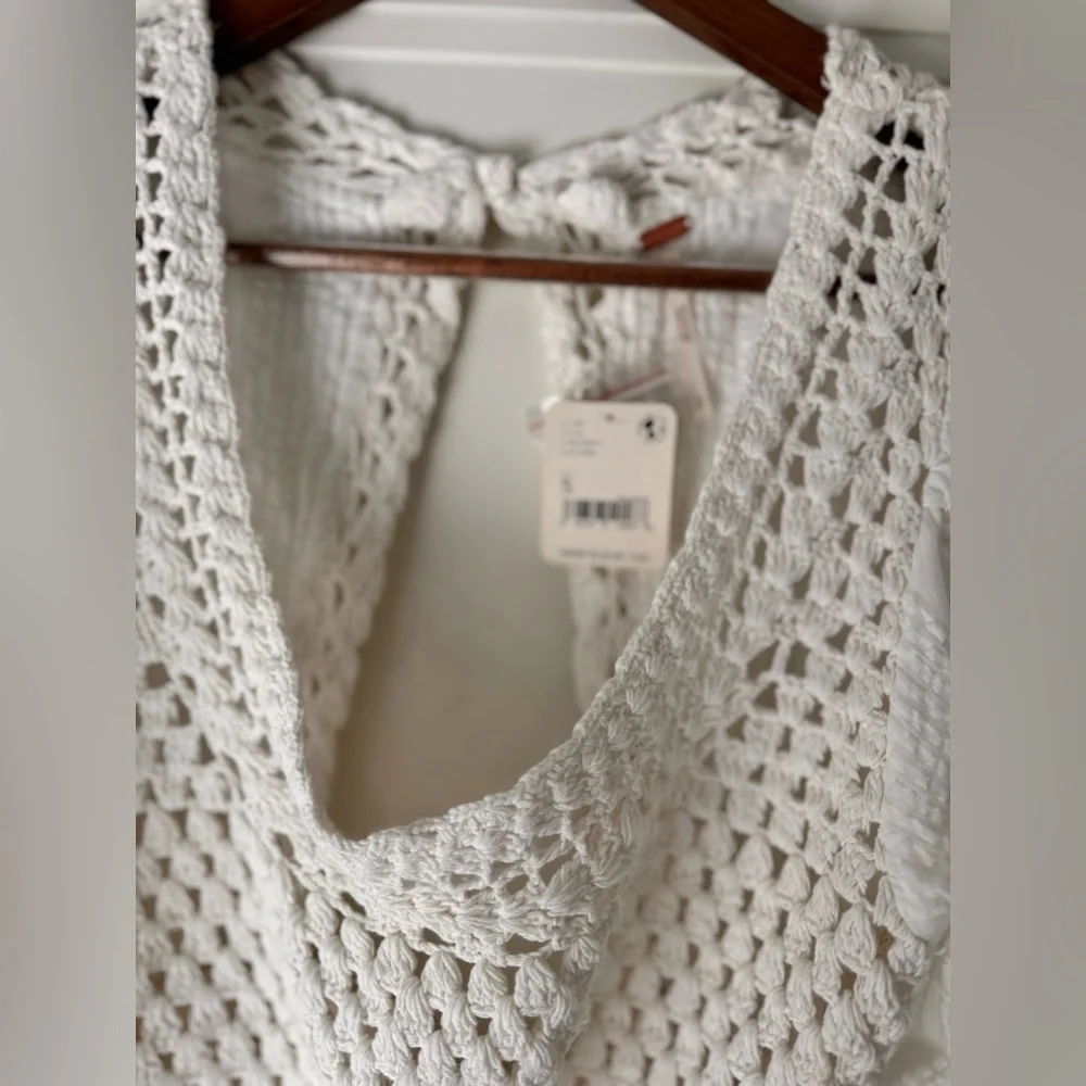 NWT Free People $128 Megan Crochet Knit Open Back Key Hole Blouse Ivory Small